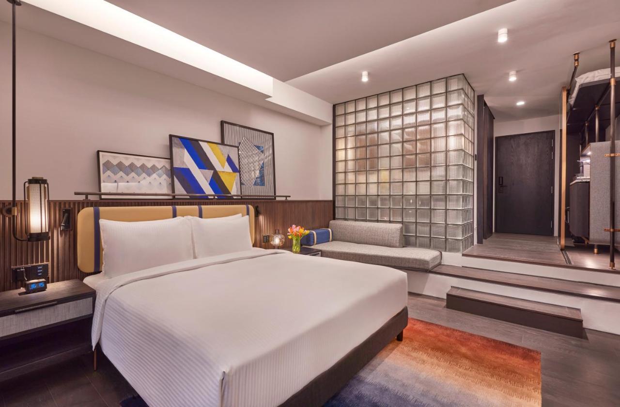 Pullman Singapore Orchard Exterior photo