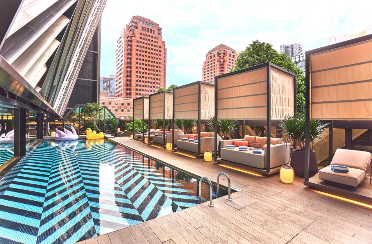 Pullman Singapore Orchard Exterior photo